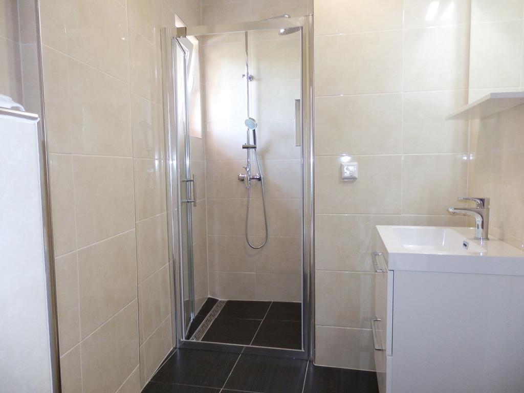 Apartments Idila Μεντουλίν Εξωτερικό φωτογραφία